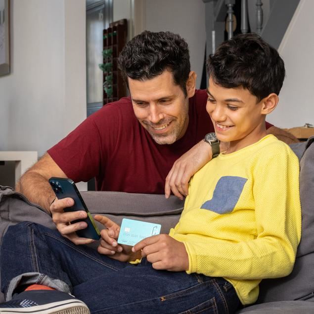 ¿Cómo gestionar los gastos de los hijos/as durante este verano?