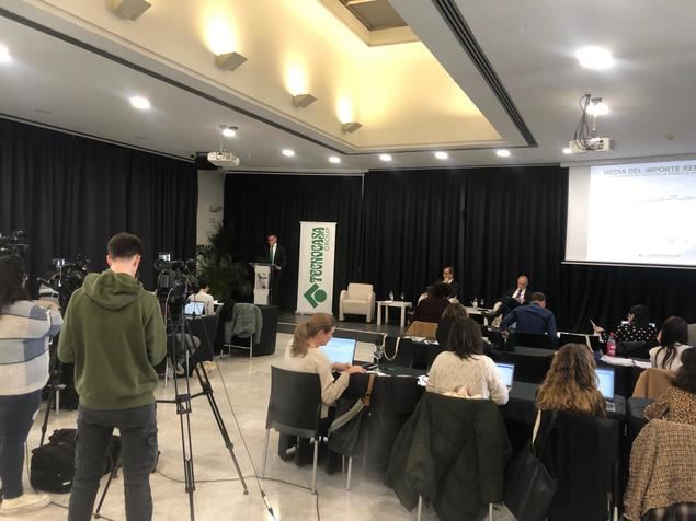 El precio de la vivienda usada se estabiliza y crece por debajo de la inflación