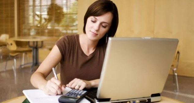 Las mujeres autónomas en España prefieren trabajar solas, cuentan con un nivel formativo mayor y solo un 29,1% tiene jornada completa