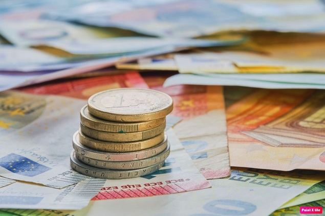 El Consejo General de Economistas mantiene su previsión de crecimiento del 1,5% para 2023 aunque alerta de ciertos signos de enfriamiento de la economía