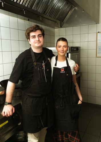 María y Alfonso
