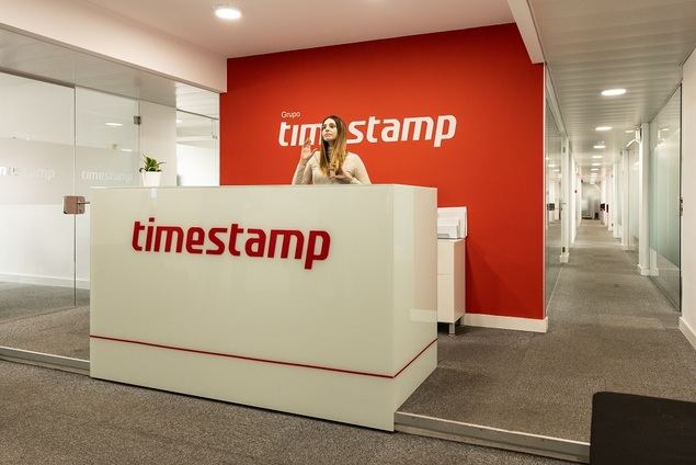 Timestamp e IFS refuerzan su alianza con la firma del acuerdo “IFS Partner Success”