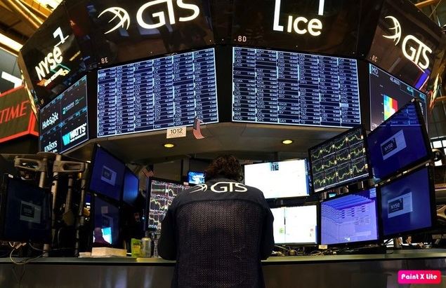 Inicio tranquilo de una semana agitada por el cierre de los mercados estadounidenses