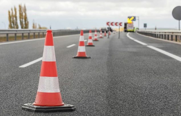 Sacyr y GMV firman un acuerdo para automatizar la colocación de conos en carretera