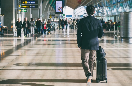Retrasos y cancelaciones: ¿Cómo reclamar compensaciones a aerolíneas?