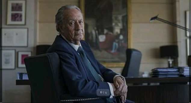 Juan Miguel Villar Mir, Marqués de Villar Mir, que fuera Vicepresidente y Ministro de Hacienda en el primer gobierno del Reinado de D. Juan Carlos I.