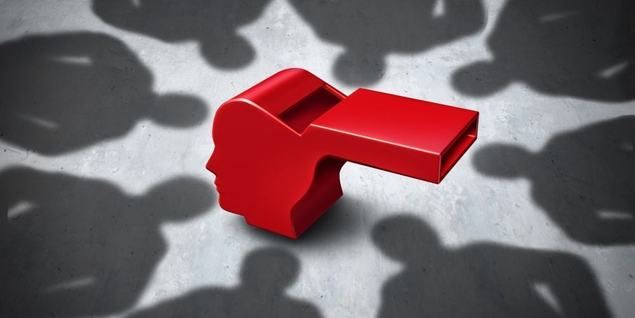 España aplicará con más de un año de retraso la directiva europea que obliga a que las más de 24.000 empresas de más de 50 trabajadores cuenten con un canal de denuncia