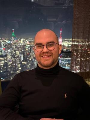 Alejandro Pérez López, especialista en SEO y estrategias de contenido digital.
