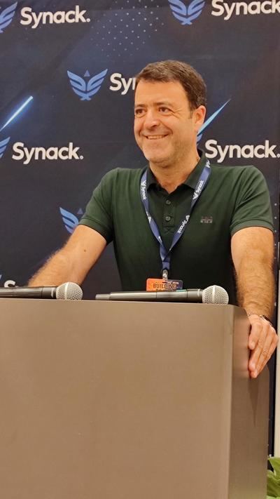 Synack nombra a Alberto Román para dirigir la estrategia de Seguridad Ofensiva e IA