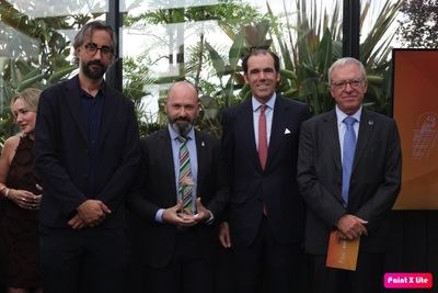 Eduardo Fernández, alcalde de Villanueva del Pardillo, recibe el premio “Creadores de Futuro”