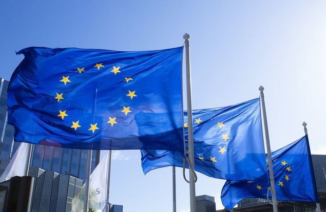 Tarjeta azul, los cambios en este permiso europeo para atraer el talento