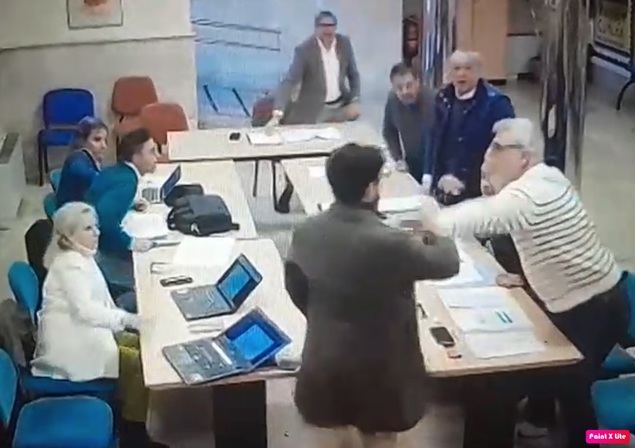 El portavoz de VOX Aranjuez denuncia a un concejal del PSOE por agresión