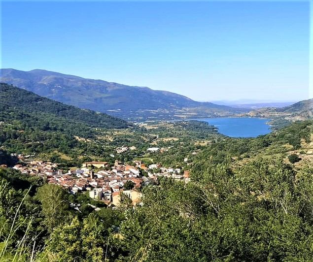 Baños de Montemayor en el Valle del Ambroz se estrena como destino verde