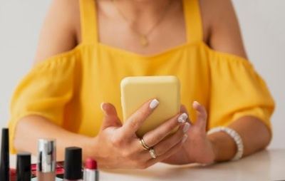 Las redes sociales marcan los estándares de belleza y condicionan el consumo beauty