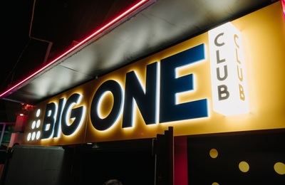 Big One Club: el nuevo referente LGTBIQ+ abre sus puertas en el centro de Torremolinos