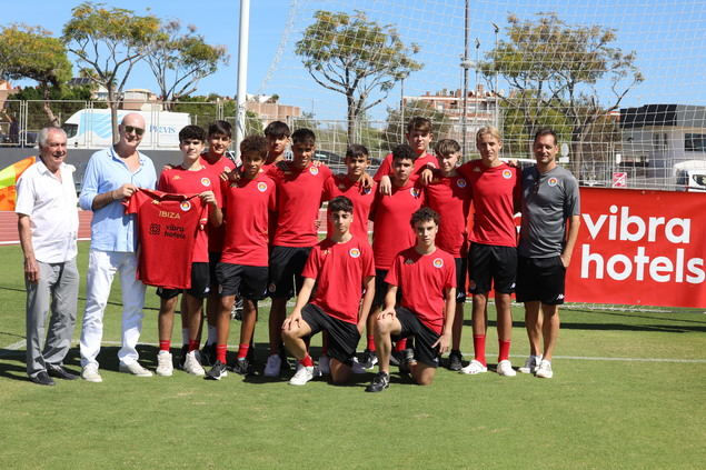 ‘Vibra Hotels’ apuesta por el deporte como herramienta de cohesión social en Ibiza