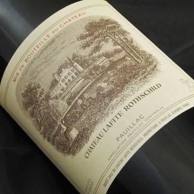 ¿Cuáles son las mejores botellas de vino para invertir?