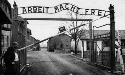 Yosef David Sánchez-Molina, cónsul de Israel en Barcelona, participa en los actos institucionales en memoria de las víctimas del Holocausto