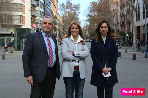 Valents denuncia que Colau y el PSC descuidan la limpieza y la atención a los árboles de la ciudad