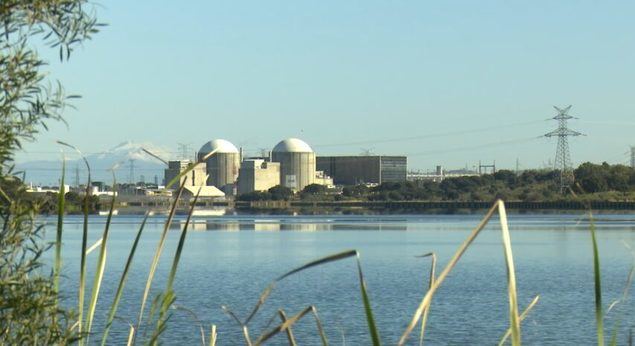 La central nuclear de Almaraz: ella por sí sola cubre al menos el 7% de la demanda eléctrica anual. 
