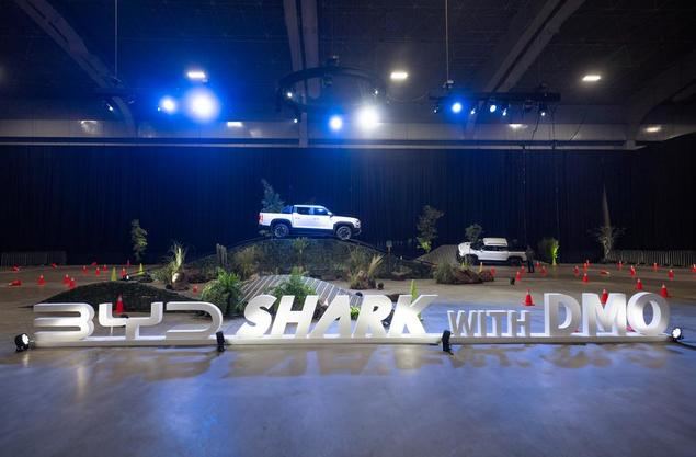 El evento de lanzamiento de SHARK, la primera camioneta pickup híbrida del fabricante de automóviles chino BYD, se lleva a cabo el 14 de mayo de 2024 en la Ciudad de México, la capital mexicana. (Xinhua/BYD)