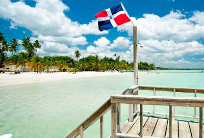 Abinader, tras el éxito de 2021, negocia en Madrid la ampliación de rutas aéreas de República Dominicana
