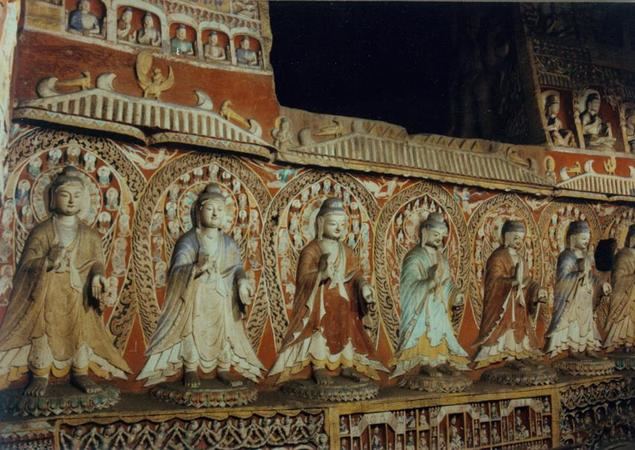 This photo shows the Yungang Grottoes in Datong City in north China's Shanxi Province.