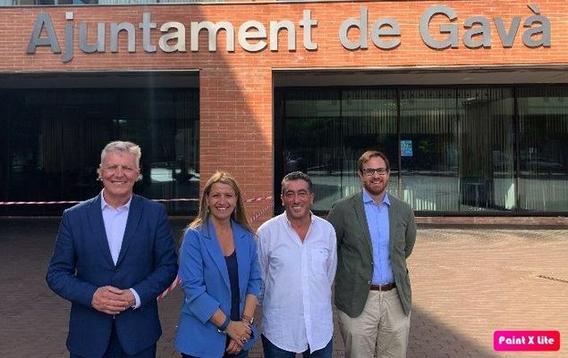 Miguel Ángel Ibáñez da su apoyo a Valents colaborando en política municipal