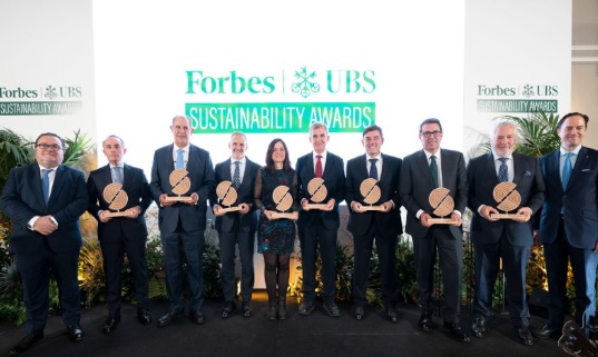 Forbes y UBS premian la innovación y el compromiso sostenible de empresas familiares españolas