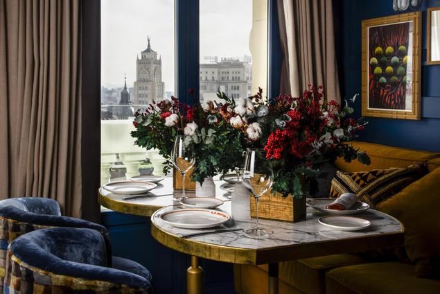 Despedir el Año con Estilo: Navidad y Año Nuevo en Hotel Montera Madrid Curio Collection by Hilton