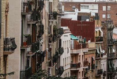 Los barrios más baratos y más caros para alquilar habitación en Madrid