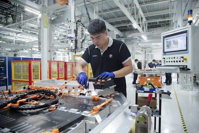 China aumenta su producción y capacidad instalada de baterías eléctricas
