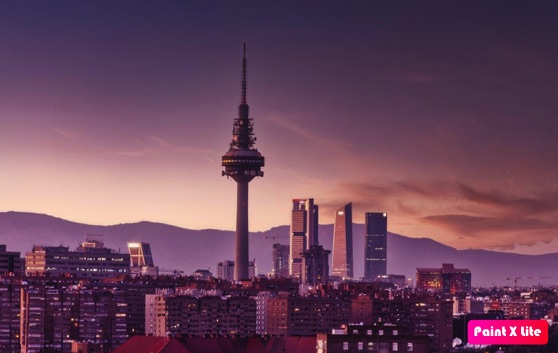 ¿Por qué contratar una agencia inmobiliaria para vender un piso en Madrid?