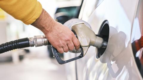 La martingala de los gasolineros para aumentar ilícitamente sus beneficios