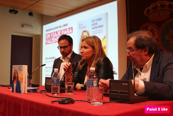 Eva Parera (Valents) presenta, en Madrid, su libro ‘Un viaje para valientes. Del nacionalismo al constitucionalismo’ junto a Francesc de Carreras