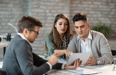 Hipotecas fijas de 2023 por encima del 3% y mixtas cerca del tramo variable: los perfiles que deberían revisar su hipoteca
