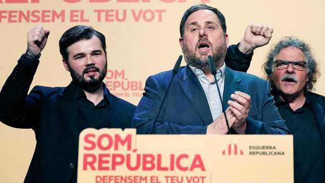 Los líderes de Esquerra Republicana, algunos de ellos delincuentes indultados, tienen que hacer malabares tras la pérdida de la mitad de sus votantes en 4 años.