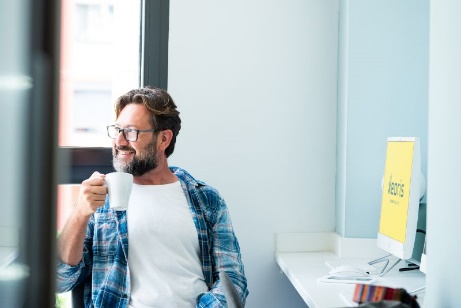 Xeoris lanza un ciberseguro inteligente que protege y asegura a las pymes