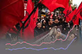 El fenómeno político reciente es que el centro ideológico se ha diluido en España, y uno de cada cinco españoles se define como extrema derecha o extrema izquierda.