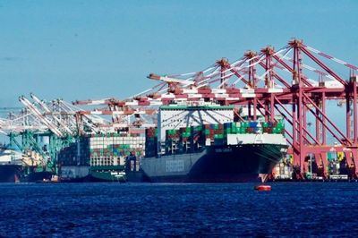 Las exportaciones de Taiwan alcanzan nuevo récord en marzo