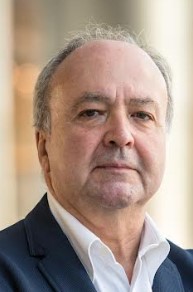 Julio García Gómez, experto y analistade habilidades de comunicación y estrategias del lenguaje de la Fundación Casaverde.
