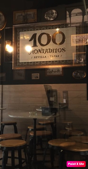 Un local que todo el mundo en España reconoce, pero que ahora tambiñen es símbolo de la marca España en el extranjero. 