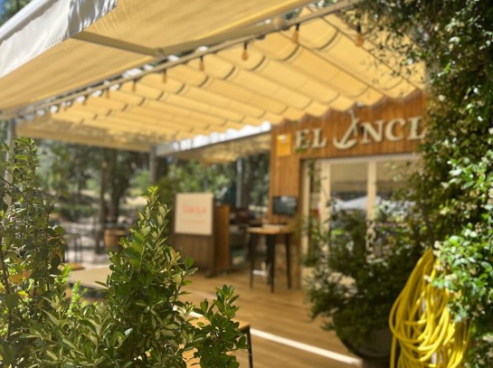 La feria de Abril en la Casa de Campo se celebra en la Caseta de El Ancla del Lago