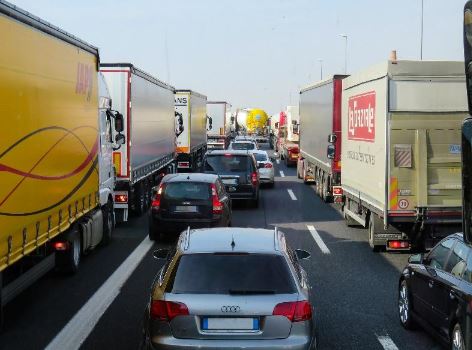 La nueva modificación permite asistencia no profesional en la carretera