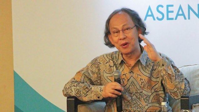 El Dr. Kavi Chongkittavorn, investigador del Instituto de Seguridad y Estudios Internacionales de la Universidad Chulalongkorn, en Bangkok (Tailandia).