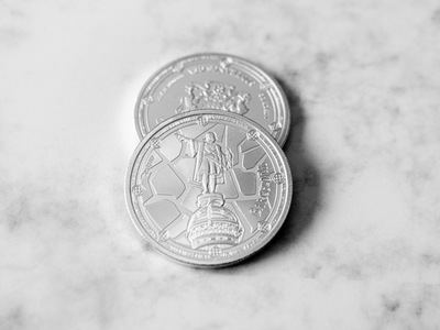 Andorrano Joyería presenta su edición limitada de monedas Colón inspirada en Barcelona