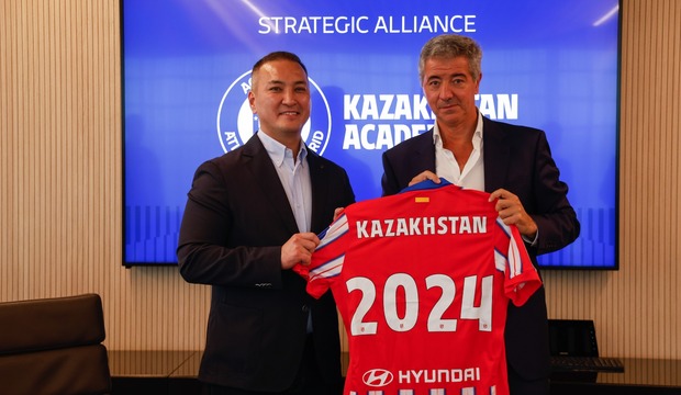 El Atlético de Madrid sella su acuerdo estratégico con Kazajistán