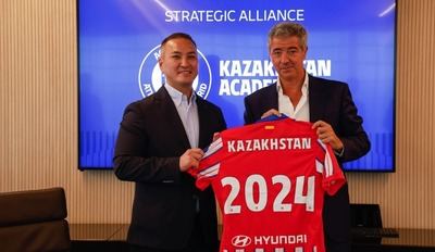El Atlético de Madrid sella su acuerdo estratégico con Kazajistán