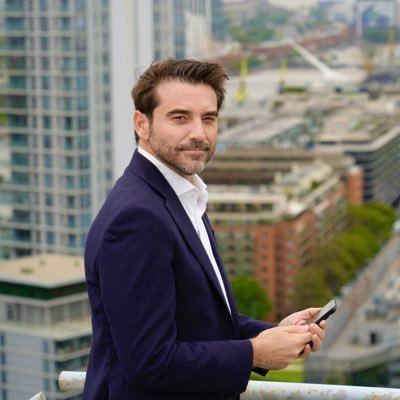 El periodista Javier Negre lanza en Estados Unidos el programa "Right News Media Show"