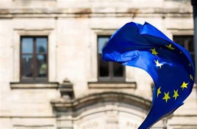 La tasa de empleo de los inmigrantes en la UE alcanza un máximo histórico